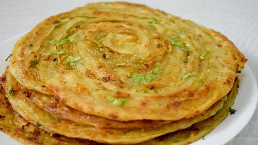 લસણ પરાઠા રેસીપી: બટેટા-ડુંગળી વગર બનાવો મસાલેદાર પરાઠા 3 paratha1.jpg