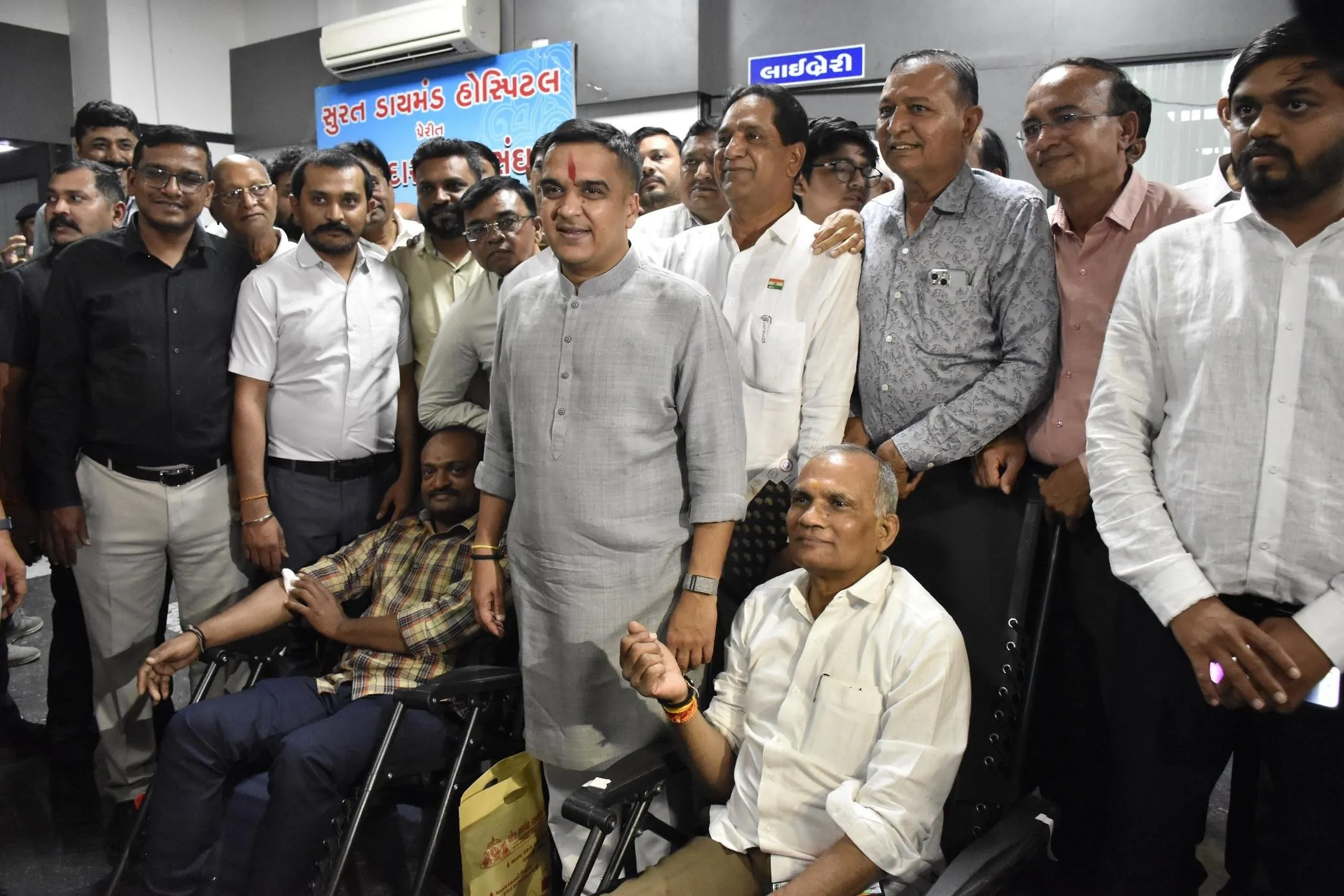 જન્મદિવસ બન્યો સેવાનું પર્વ: નાયબ મુખ્યમંત્રી હર્ષ સંઘવીએ સુરતના જરૂરિયાતમંદો વચ્ચે જઈને ઉજવ્યો ૪૧મો જન્મદિન 3 Harsh Sanghavi Birthday Social Service 2.png