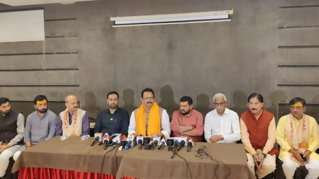 સોમનાથ મહાદેવના સાનિધ્યમાં સ્વાભિમાન પર્વનો ભવ્ય પ્રારંભ, 72 કલાકના અખંડ ઓમકાર જાપથી પંથક ભક્તિમય 2 Somnath Swabhiman Parv 2026 3.jpeg