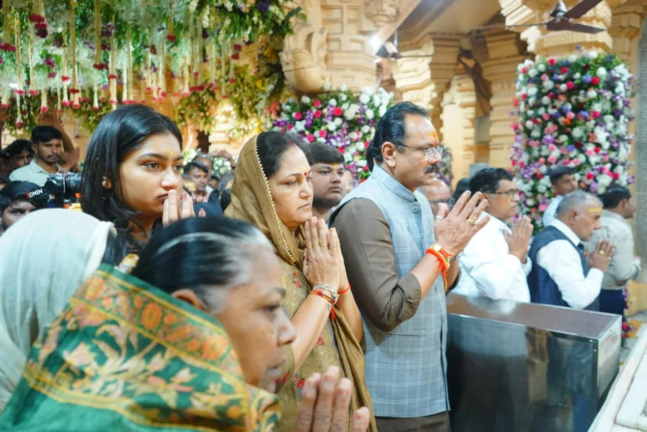 સોમનાથ સ્વાભિમાન પર્વે કૃષિ મંત્રી જીતુભાઈ વાઘાણીના મહાદેવ દર્શન, ૭૨ કલાકના અખંડ ઓમકાર જાપમાં જોડાયા 3 Jitubhai Vaghani Somnath Darshan 2026 2.jpeg
