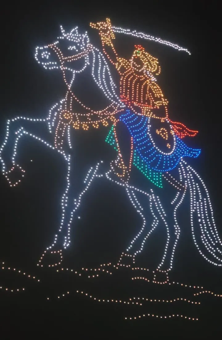 સોમનાથ સ્વાભિમાન પર્વમાં ઇતિહાસ સર્જાયો: 3000 ડ્રોનથી આકાશમાં ઝળહળ્યું ભારતીય ગૌરવ 2 Somnath Drone Show Swabhiman Parv 3.png