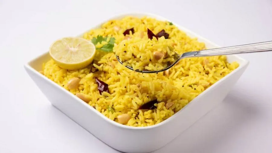 ઉનાળાના બપોરે બનાવો દક્ષિણ ભારતીય સ્ટાઈલ 'લેમન રાઈસ': મિનિટોમાં તૈયાર થતી આ સિમ્પલ રેસીપી જીતી લેશે સૌનું દિલ 3 Lemon Rice