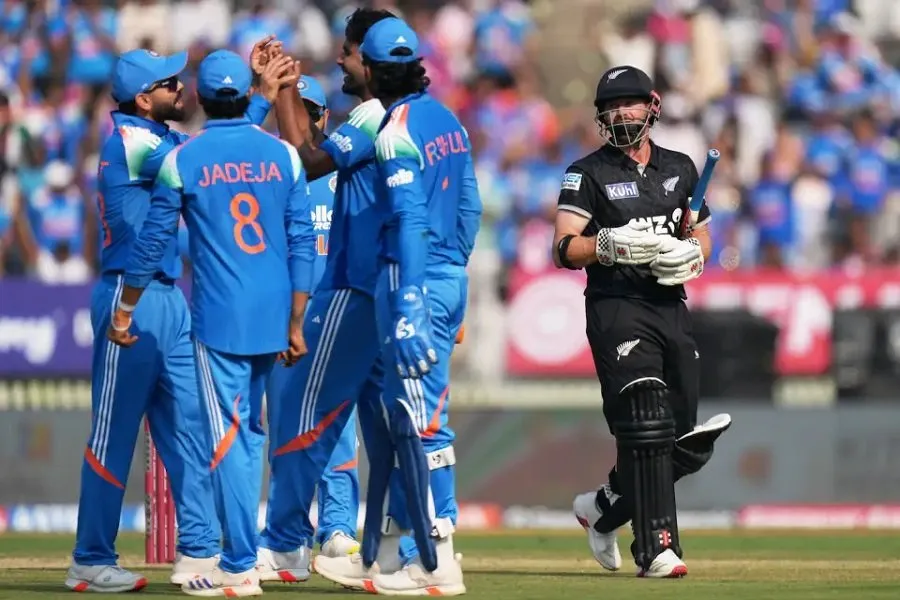IND vs NZ: રાજકોટ વનડેમાં ન્યુઝીલેન્ડના આ ખેલાડીનું ડેબ્યુ, પ્લેઈંગ-11માં મોટો ફેરફાર 2 ind v nz.jpg
