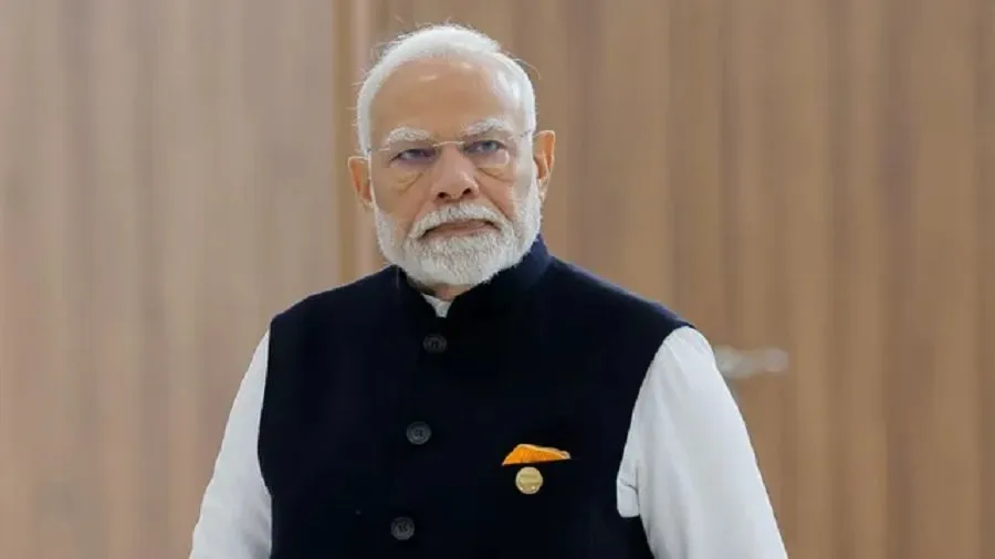 ભારતનું 'સ્પેસ કવચ': અવકાશમાં ભારતની 50 નવી આંખો! વાદળો અને અંધારાને ચીરીને દુશ્મનો પર રાખશે બાજ નજર 2 pm modi.jpg