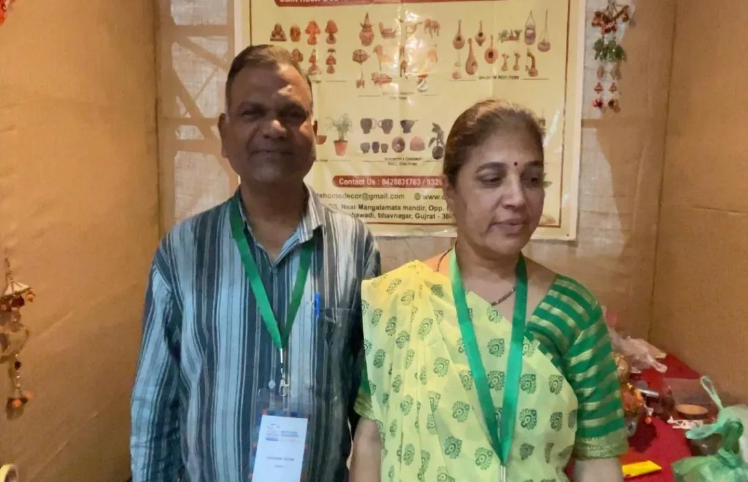 વાઇબ્રન્ટ ગુજરાત રિજનલ કોન્ફરન્સ-૨૦૨૬માં ભારતીય પરંપરા અને હસ્તકલાનું વૈશ્વિક પ્રદર્શન 3 Vibrant Gujarat Regional Conference 2026 Art Culture 3.jpeg