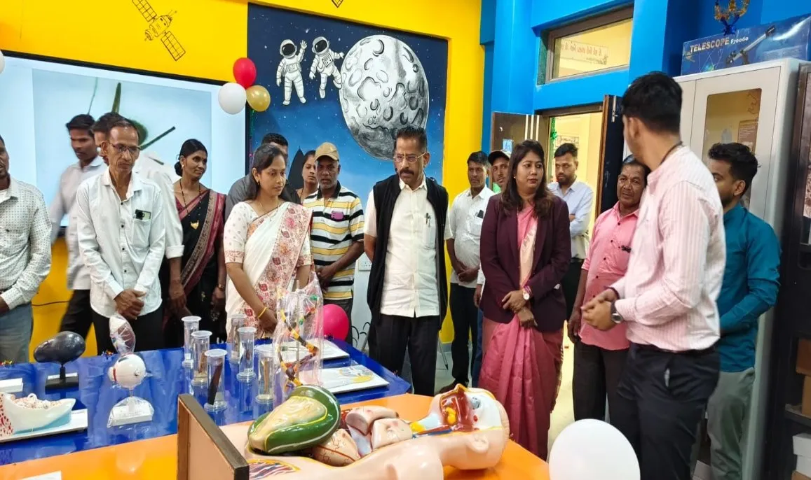 કપરાડાની સરકારી ઉચ્ચતર માધ્યમિક શાળામાં સ્ટેમ લેબનો ભવ્ય ઉદ્ઘાટન સમારોહ 2 Kaprada STEM Lab Inauguration.jpeg