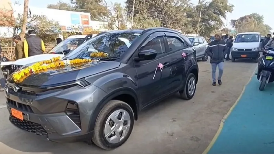 કાર ખરીદનારાઓની લાગી લોટરી! આ મેળામાં કાર લેવા પર મળશે 50% રોડ ટેક્સ માફી 3 car2.jpg