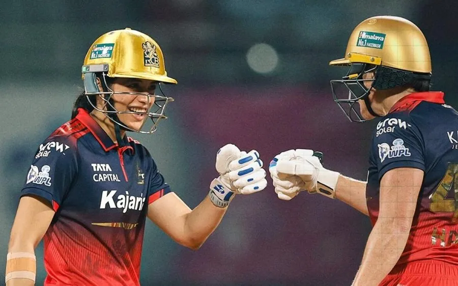 WPL 2026: RCB ની 'પંચ' જીત! પ્લેઓફમાં પહોંચનારી પ્રથમ ટીમ બની, દિલ્હીનો રસ્તો બન્યો મુશ્કેલ 3 rcb1.jpg