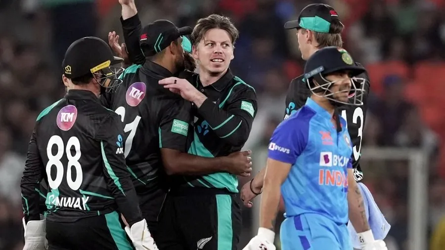 IND vs NZ T20I: ભારત સામેની પ્રથમ મેચ પહેલા ન્યુઝીલેન્ડને મોટો ઝટકો,સ્ટાર માઈકલ બ્રેસવેલની ફિટનેસ જોખમમાં 2 nz.jpg