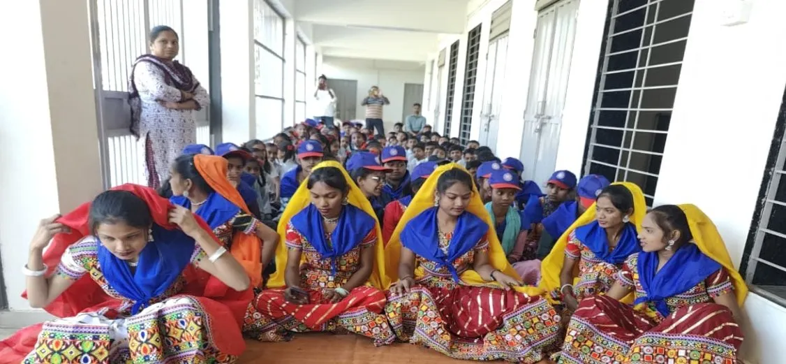 ડાંગના આહવા ખાતે NSSની સાત દિવસીય ખાસ શિબિરનો પ્રારંભ, યુવાનોને વ્યસનમુક્ત જીવન અને રાષ્ટ્રસેવાનો સંદેશ 3 Dang NSS Special Camp Awareness.jpeg