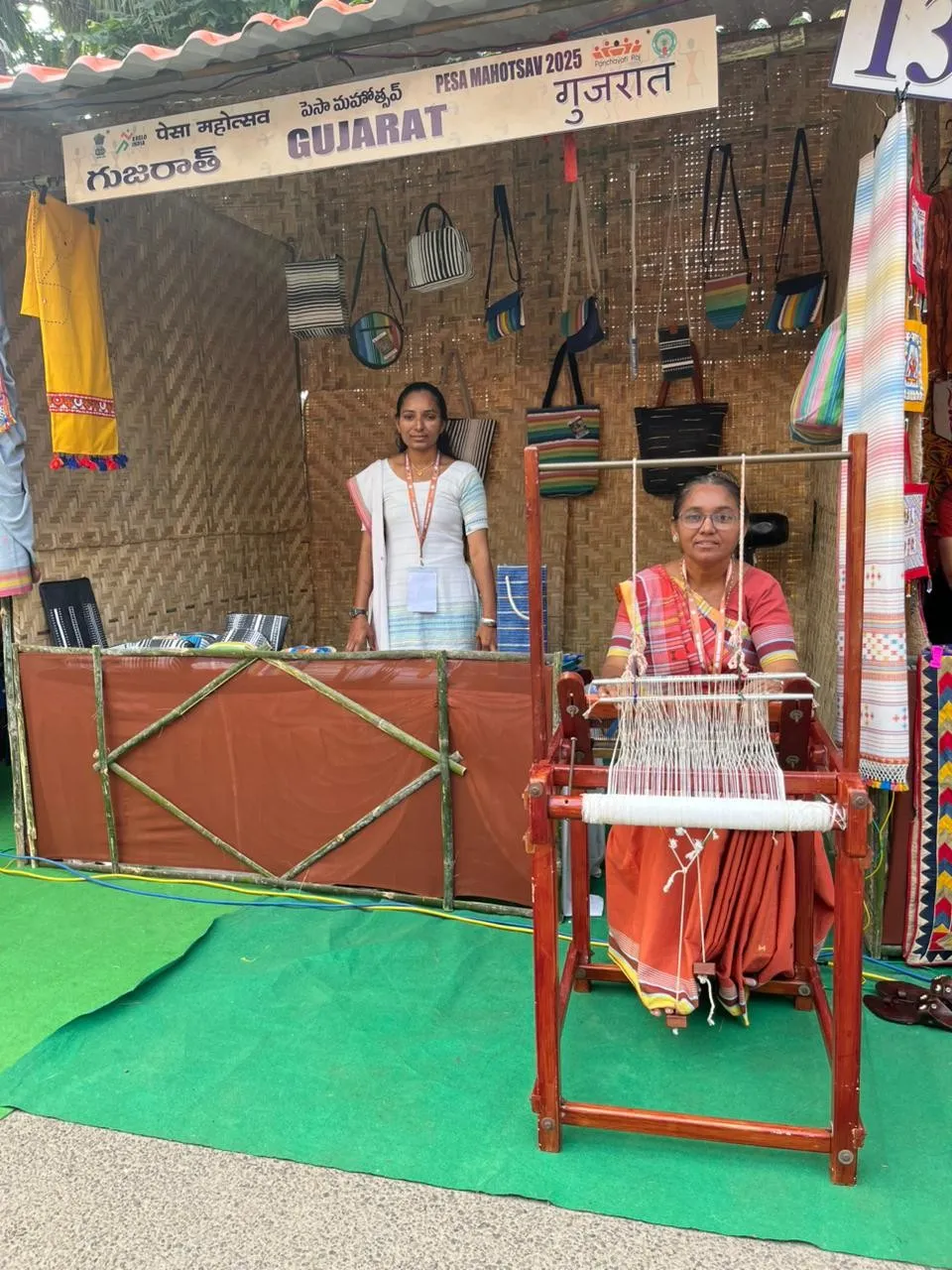 કચ્છની રાજીબેન વણકર બન્યા મહિલા સશક્તીકરણ અને વેસ્ટ-ટુ-વેલ્થનું જીવંત ઉદાહરણ 2 Rajiben Vankar Women Empowerment Gujarat.png