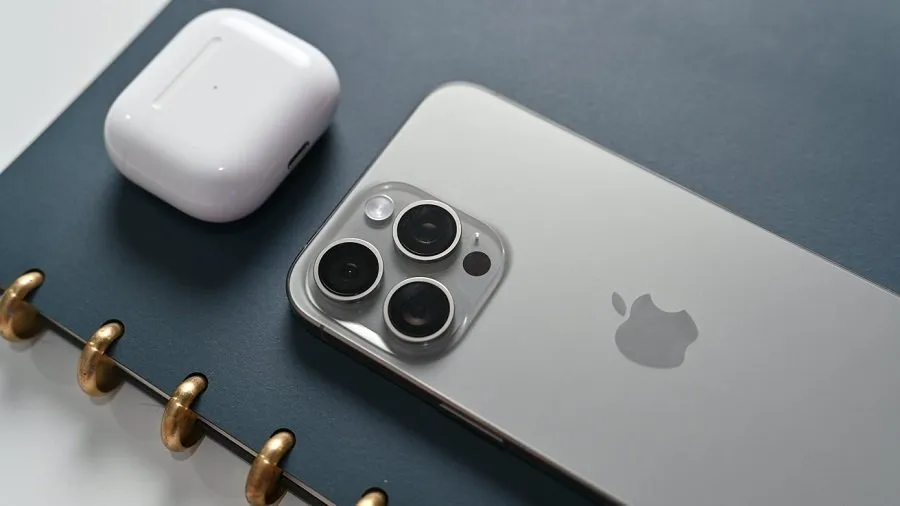 ₹1.6 લાખનો iPhone 15 Pro Max હવે માત્ર ₹68,000માં, શું આ ખરેખર સાચું છે? 2 iPhone 15 Pro Max