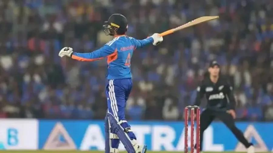 IND vs NZ: ઈશાન કિશનની તોફાની બેટિંગ, ન્યૂઝીલેન્ડ સામે સૌથી ઝડપી T20I અડધી સદી 3 isan11.jpg