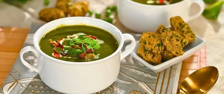 ઘરે બનાવો રેસ્ટોરન્ટ જેવું 'પાલક-વટાણાનું સૂપ', સ્વાદ અને સ્વાસ્થ્યનો અદભૂત સંગમ 2 Spinach-pea soup