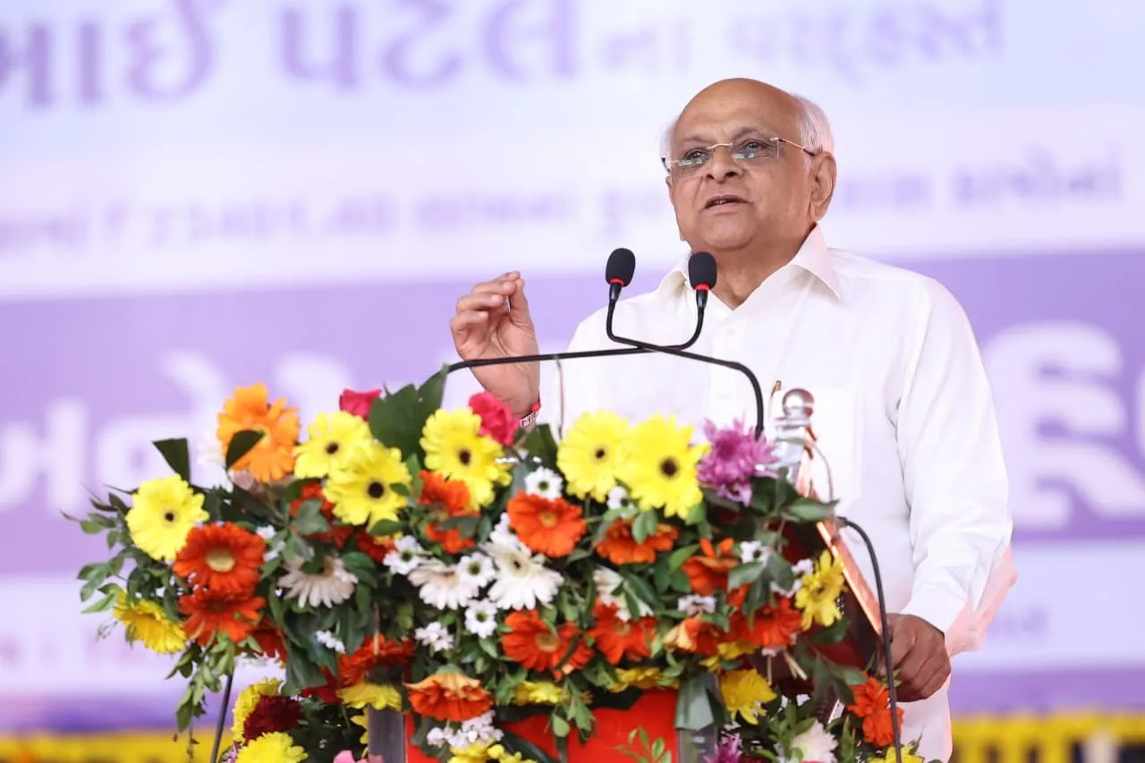 મુખ્યમંત્રીના હસ્તે આણંદ જિલ્લામાં રૂ. 234 કરોડથી વધુના ૪૯ વિકાસ કામોનું ઇ-ખાતમુહૂર્ત અને લોકાર્પણ 2 anand khambhat development projects inauguration 2.png