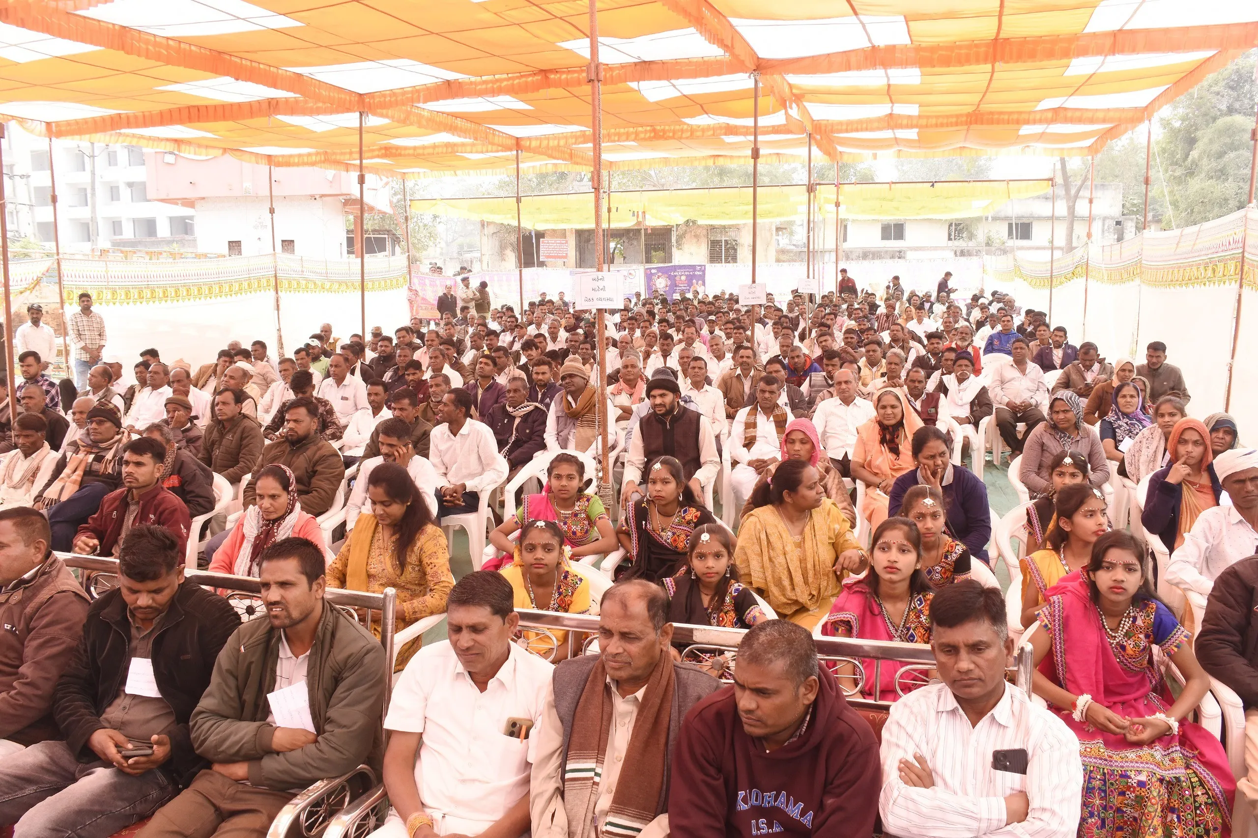 સુખસર તાલુકાને વિકાસની નવી દિશા : રાજ્યમંત્રી રમેશભાઈ કટારાની ઉપસ્થિતિમાં ગ્રામોત્થાન યોજનાનો શુભારંભ 3 sukhser gramotthan yojana talati quarters dahod 1.png