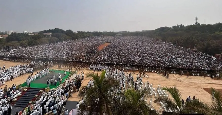 શોકમગ્ન માહોલનો ઉઠાવ્યો ફાયદો: અજિત પવારના અંતિમ સંસ્કારમાં 25-30 લાખની ચેઈન સ્નેચિંગ 2 pawar.jpg