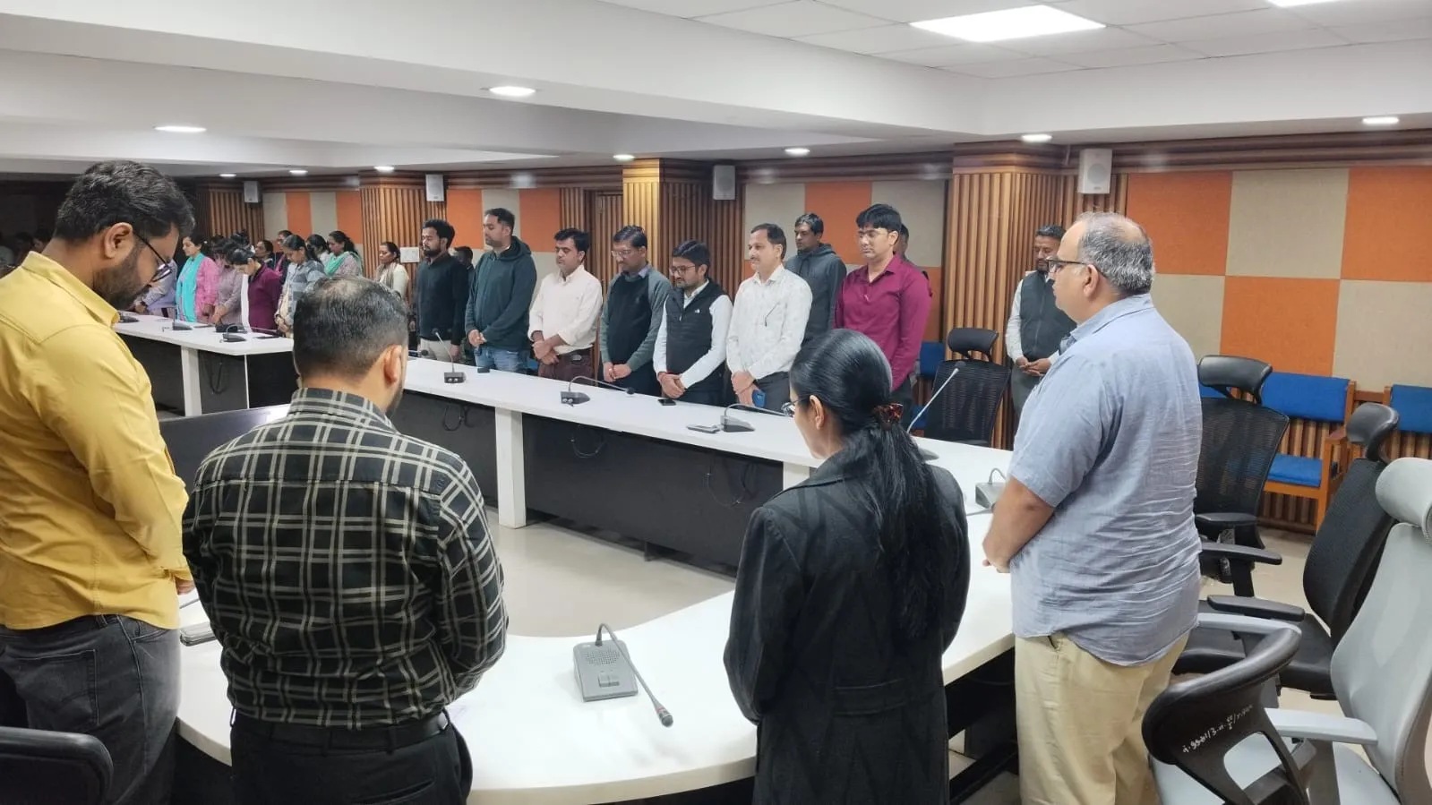 સાબરકાંઠા જિલ્લામાં શહીદ દિનની ભાવપૂર્ણ ઉજવણી, અમર શહીદોને બે મિનિટનું મૌન પાળી શ્રદ્ધાંજલિ 2 Sabarkantha Shaheed Din Tribute 2026.png