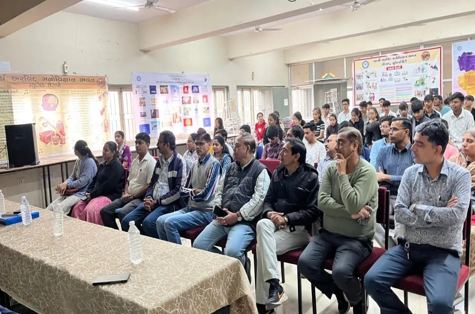 સરકારી પોલિટેકનિક રાજકોટમાં વિદ્યાર્થીઓના માનસિક સ્વાસ્થ્ય માટે ‘સ્ટુડન્ટ વેલનેસ સેલ’નો પ્રારંભ 2 Rajkot Government Polytechnic Student Wellness Program 2.jpeg