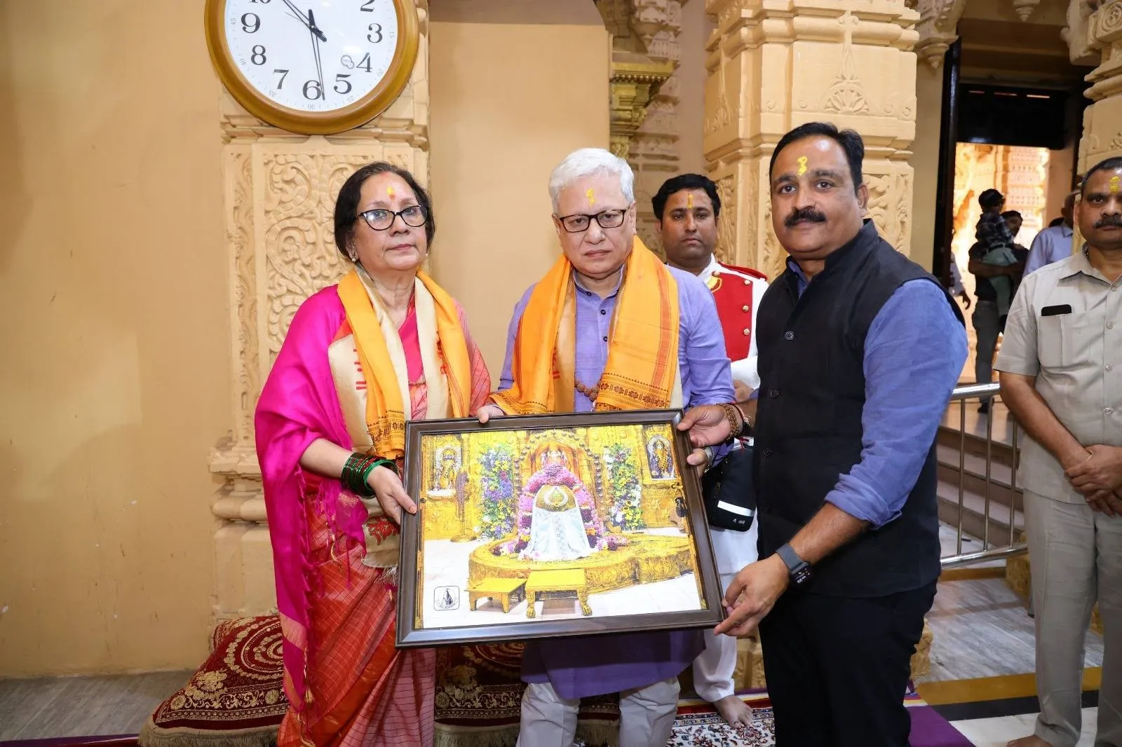 તેલંગણાના રાજ્યપાલ શ્રી જિષ્ણુ દેવ વર્માએ પ્રથમ જ્યોતિર્લિંગ શ્રી સોમનાથ મહાદેવના દર્શન કરી આધ્યાત્મિક ધન્યતા અનુભવી 4 telangana governor jishnu dev verma somnath darshan 2.png