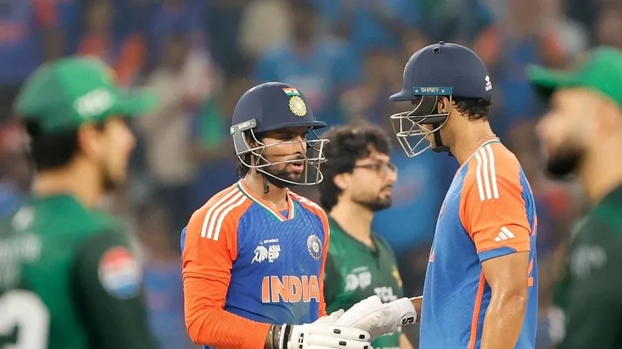IND vs PAK: શું ભારત સામે નહીં રમે પાકિસ્તાન? વર્લ્ડ કપના મહામુકાબલા પહેલા PMનું મોટું નિવેદન 2 pak.jpg