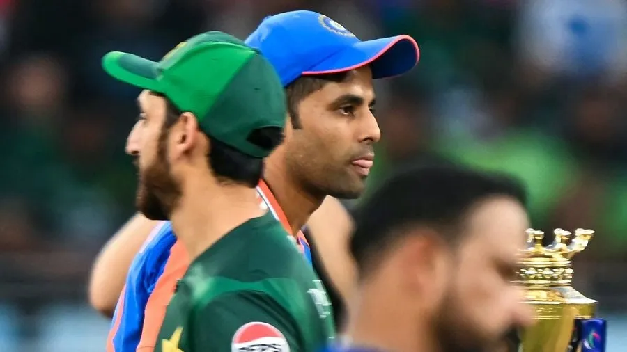IND vs PAK મેચ પર સંકટ! શ્રીલંકા બોર્ડે PCB ને આપી ધમકી, 2009ના આતંકી હુમલાની યાદ અપાવી 2 pak.jpg