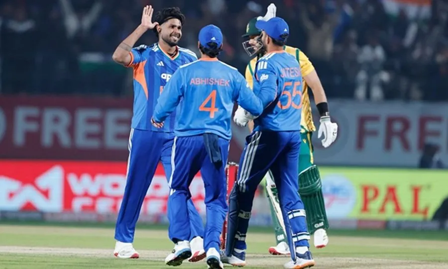 IND vs USA: ટીમ ઈન્ડિયાનો ઐતિહાસિક નિર્ણય! T20 ઈન્ટરનેશનલમાં પહેલીવાર જોવા મળ્યો આવો અદભૂત નજારો 3 cricket.jpg