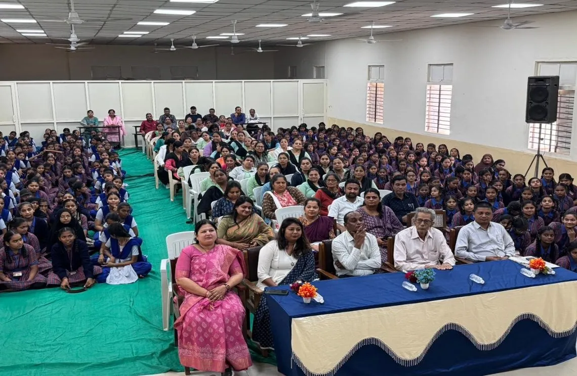 વલસાડ જિલ્લામાં “પરીક્ષા પે ચર્ચા–૨૦૨૬”નું સફળ આયોજન, ૭૫ હજારથી વધુ વિદ્યાર્થીઓએ જીવંત પ્રસારણ નિહાળ્યું 2 Pariksha Pe Charcha 2026 Valsad District.jpeg
