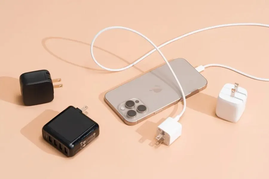 Smartphone charger