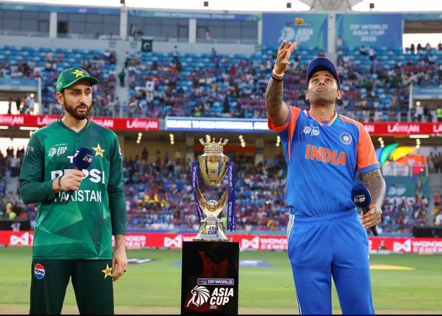 IND vs PAK મેચ કેવી રીતે પાટા પર આવી? જાણો ICC અને PCB વચ્ચે સમાધાનની ઇનસાઇડ સ્ટોરી 2 ind v pak.jpg
