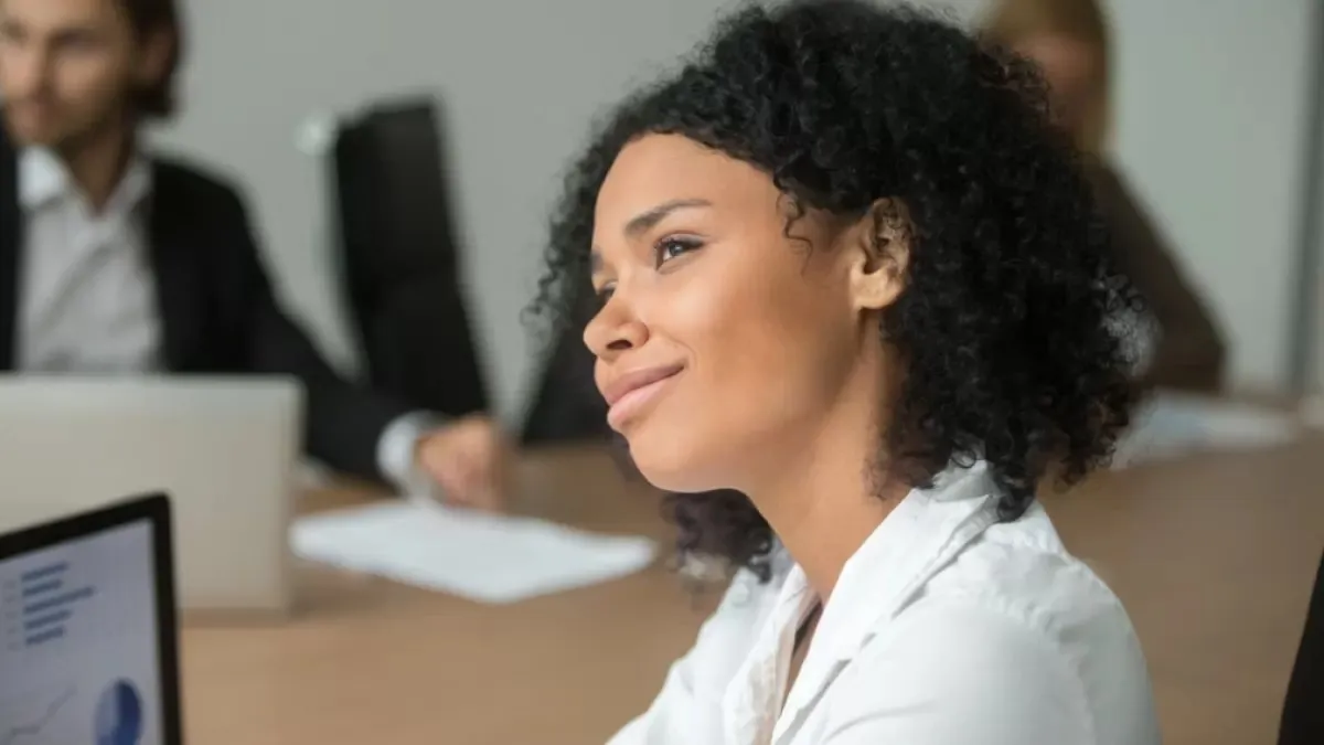અંતઃપ્રેરણાની શક્તિ: જાણો કેવી રીતે તમારો આંતરિક અવાજ તમને સફળતાના શિખરે પહોંચાડી શકે છે. 2 intuitive thinking.1.jpg