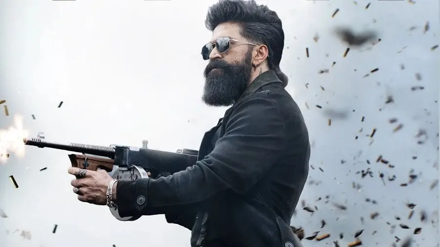 KGFની જોડી ફરી ઇતિહાસ રચવા તૈયાર, 'ટોક્સિક' માટે અનિલ થડાનીએ કરી અત્યાર સુધીની સૌથી મોટી ડીલ 2 Toxic Movie