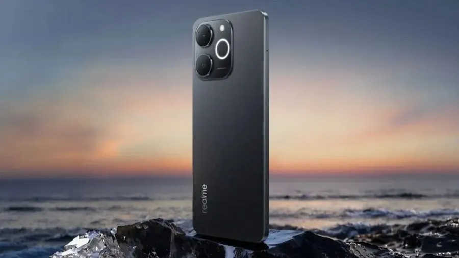 Realmeએ લોન્ચ કર્યો બેટરીનો કિંગ! P4 Liteમાં મળશે 6300mAhની પાવરફુલ બેટરી 3 Realme P4 Lite