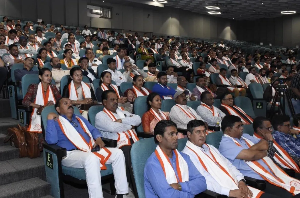 ગાંધીનગર ખાતે સંસ્કૃત બોર્ડ દ્વારા રાજ્યકક્ષાનો ભવ્ય સંસ્કૃત પ્રોત્સાહન સમારોહ યોજાયો 3 Gujarat Sanskrit Promotion Ceremony 1.jpeg