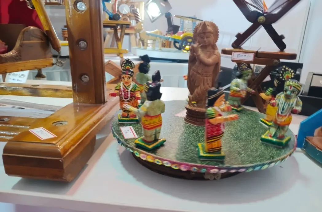 રાજકોટમાં પ્રથમવાર ‘વિશ્વકર્મા પ્રદર્શન’, કારીગરોને વિનામૂલ્યે સ્ટોલ અને માર્કેટિંગ સપોર્ટ સાથે સરકારની અનોખી પહેલ 2 Rajkot Vishwakarma Exhibition MSME 2026 2.jpeg