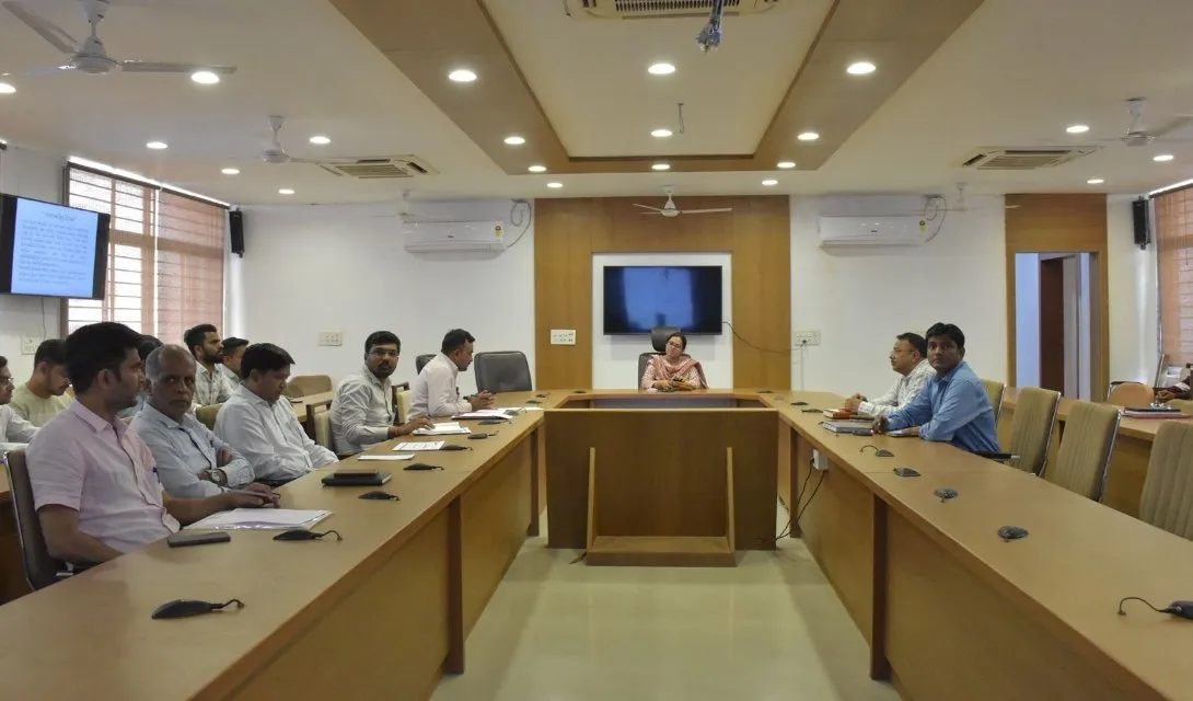 અરવલ્લી જિલ્લા જળ અને સ્વચ્છતા સમિતિની બેઠકમાં પાણી પુરવઠા યોજનાઓની સમીક્ષા 2 District Water Sanitation Committee Review Meeting 2026.jpeg