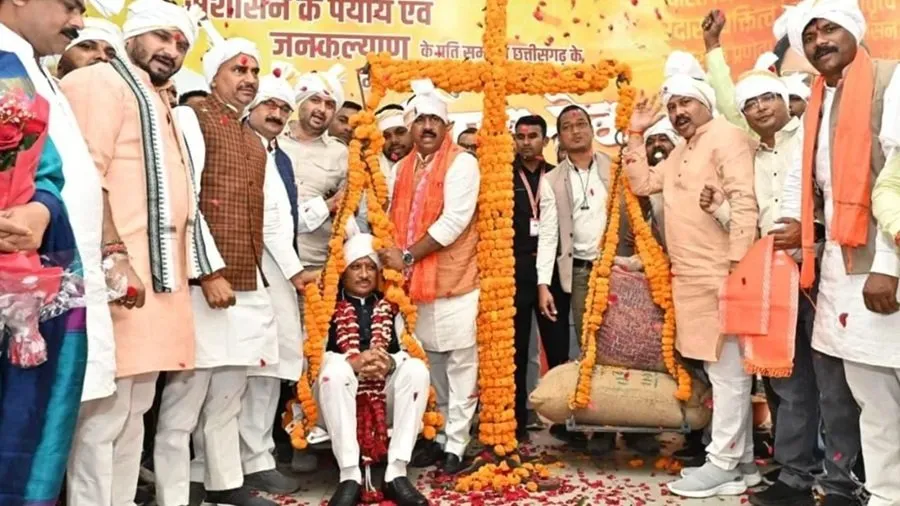 ખેડૂતોને સૌથી મોટી સોગાદ: CM વિષ્ણુદેવ સાયે કરી જાહેરાત, ₹10,000 કરોડ સીધા બેંક એકાઉન્ટમાં ટ્રાન્સફર થશે! 2 kishan.jpg