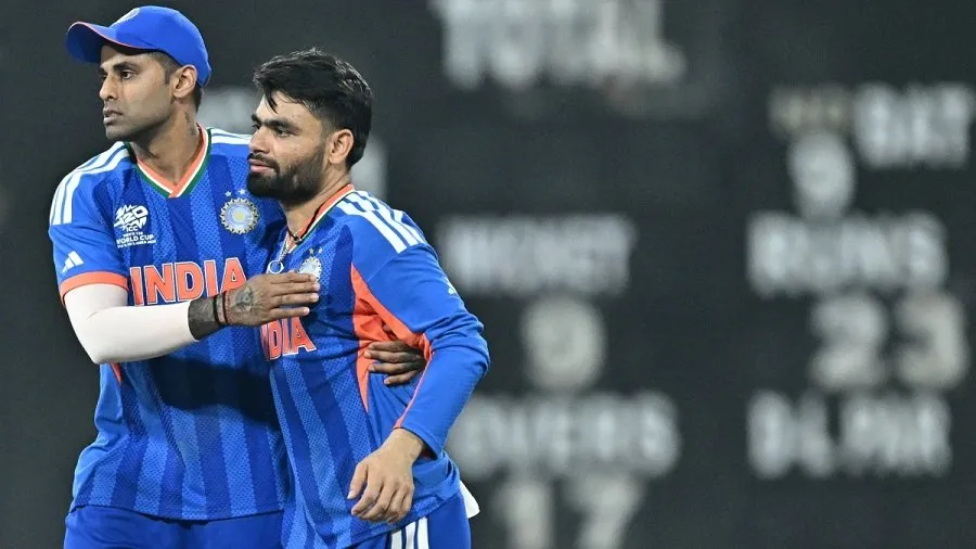 IND vs WI: રિન્કુ સિંહ ક્યારે જોડાશે ટીમ સાથે? લાંબા સમય બાદ મળી મોટી ખુશખબર, જાણી લો શિડ્યુલ 2 surya.jpg