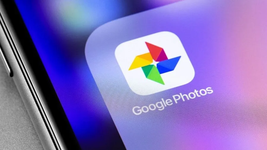 Android યુઝર્સ માટે મોટી ભેટ! Google Photosમાં આવ્યું iPhone જેવું સ્ટીકર ફીચર 3 Google Photos