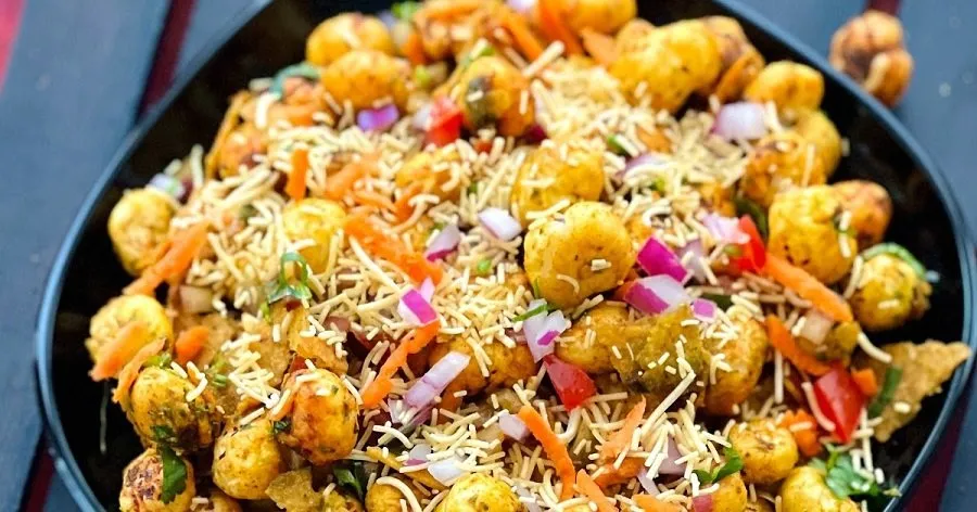 હવે ડાયેટિંગમાં પણ મળશે ભેલની મજા, 10 મિનિટમાં બનાવો આ 'સુપરફૂડ' નાસ્તો! 3 Makhana Bhel