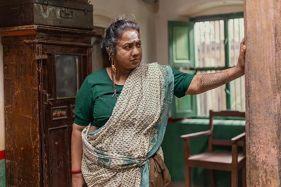 સાઉથની નાની ફિલ્મનો બોલિવૂડમાં મોટો ધડાકો, શાહિદ અને સલમાનની ફિલ્મો બોક્સ ઓફિસ પર ફેઈલ! 2 Thaai Kizhavi