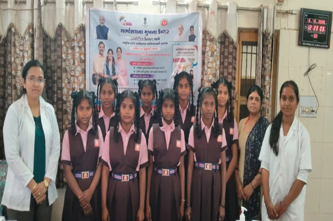 ડાંગ જિલ્લામાં કિશોરીઓ માટે HPV રસીકરણ અભિયાનનો પ્રારંભ, સર્વાઇકલ કેન્સરથી બચાવ માટે આરોગ્ય વિભાગની અપીલ 3 Dang HPV Vaccination Cervical Cancer Prevention Campaign.jpeg
