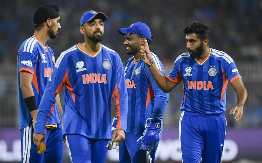 T20 વર્લ્ડ કપ 2026: બુમરાહ અને વરુણ ચક્રવર્તીની ઘાતક બોલિંગ, 14-14 વિકેટ સાથે રચ્યો નવો કીર્તિમાન 3 varun1.jpg