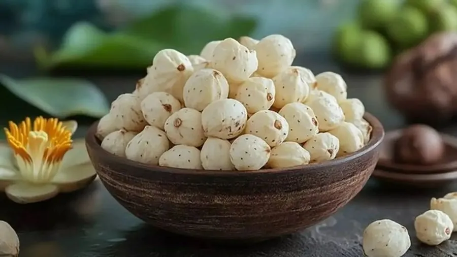 મખાનાને ડાયટમાં સામેલ કરવાના 5 કારણો, ફિટ રહેવા માટે આ રીતે કરો સેવન 3 makhana1.jpg