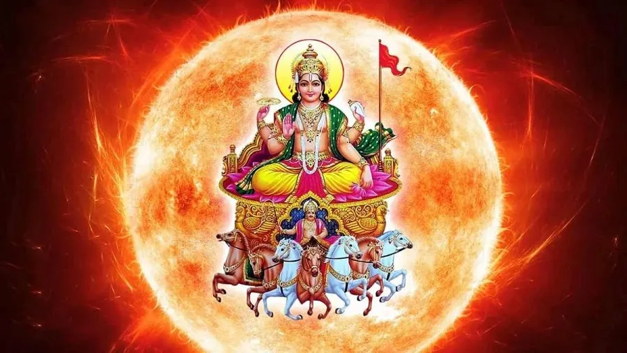 14 માર્ચથી ચમકશે આ 3 રાશિઓનું ભાગ્ય! સૂર્યનું મીન રાશિમાં ગોચર લાવશે સુખ-સમૃદ્ધિનો વરસાદ. 2 Meen Sankranti 2026