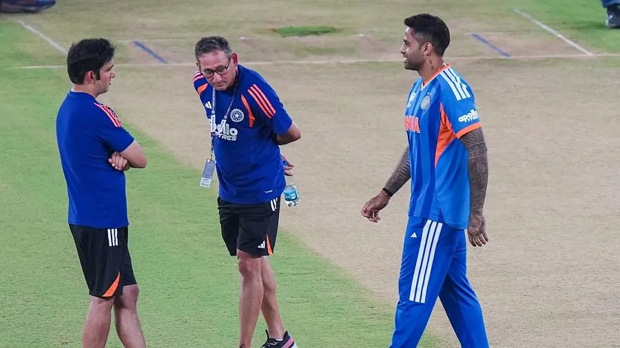 મિશન 2028: ટીમ ઈન્ડિયામાં મોટા ફેરફારોની તૈયારી! નવો કેપ્ટન અને યુવા ખેલાડીઓ પર દાવ 2 su.jpg