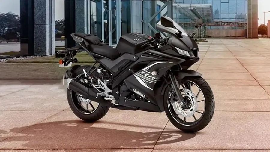 દમદાર એન્જિન અને સુપર માઈલેજ! આ રહી 150-200cc ની ટોપ 5 કિફાયતી બાઇક્સ, જે બચાવશે તમારા પેટ્રોલના પૈસા 3 bike3.jpg