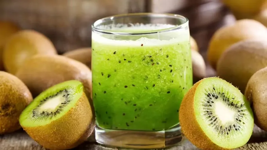 રોગપ્રતિકારક શક્તિ વધારવી છે? તો આજથી જ શરૂ કરો કીવીનો રસ, વિટામિન-C અને એન્ટીઓક્સીડેન્ટથી છે ભરપૂર 2 jucie2.jpg
