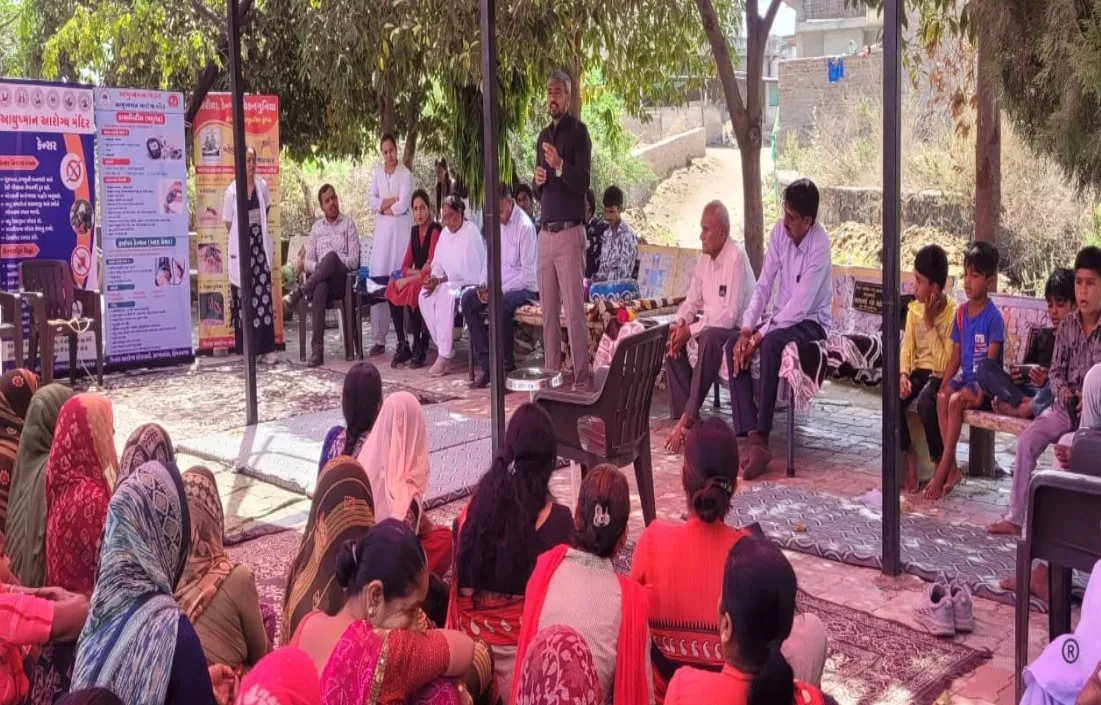 સાબરકાંઠામાં આયુષ્માન આરોગ્ય મંદિર દ્વારા SBCC કાર્યક્રમ, આરોગ્ય જાગૃતિ અને HPV રસીકરણ પર ભાર 2 Sabarkantha Health Awareness SBCC Program HPV 2.jpeg