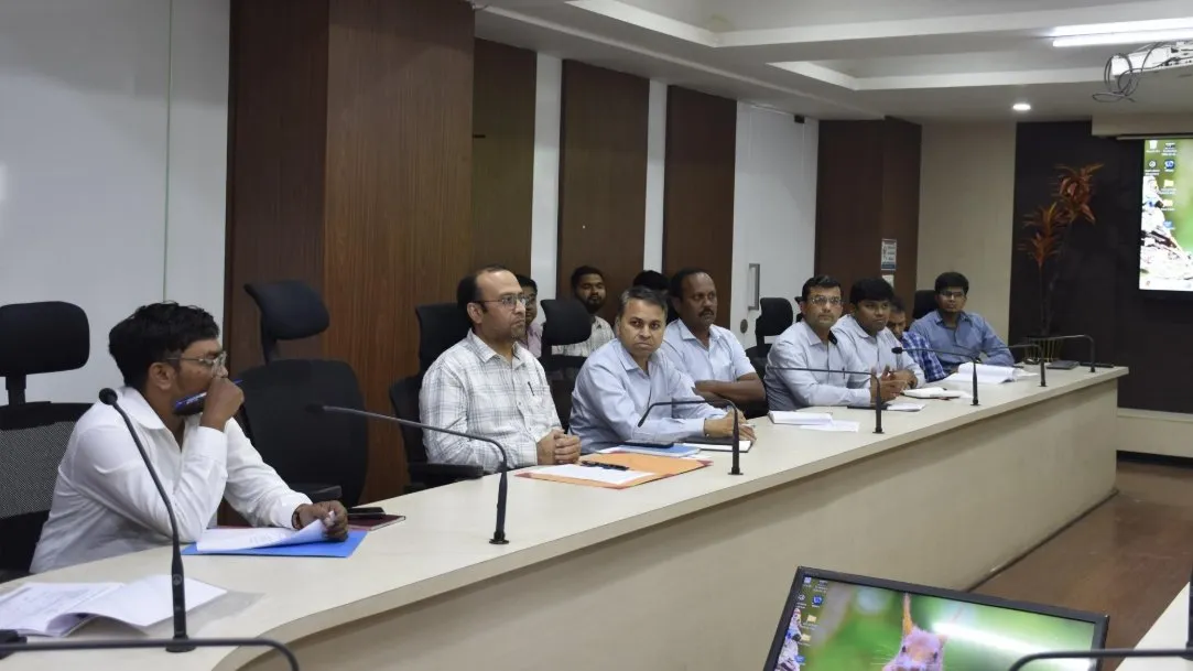 સુરતમાં એલપીજી ગેસ પુરવઠો યથાવત, કલેક્ટર ડૉ. સૌરભ પારધીની અફવાઓથી દૂર રહેવાની અપીલ 2 Surat LPG Supply Monitoring PNG Conversion 2026 1.jpeg